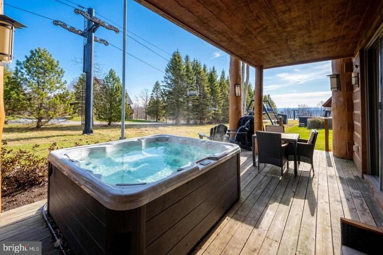 93 KENDALL CAMP CIRCLE