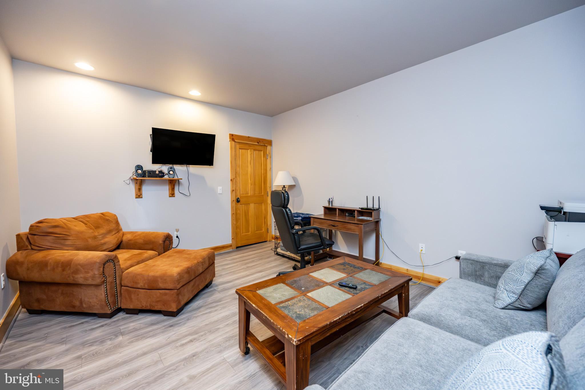 93 KENDALL CAMP CIRCLE