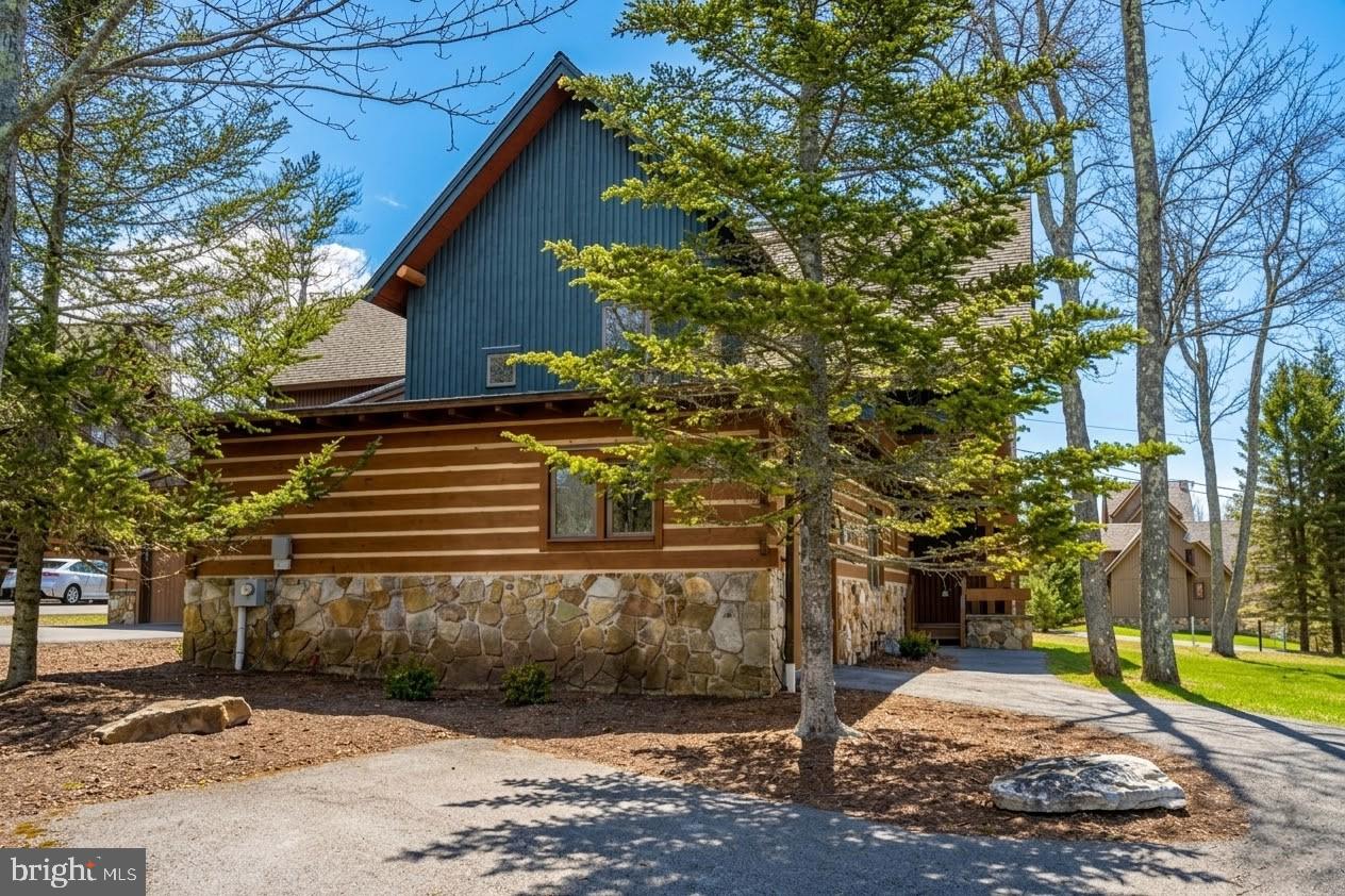 93 KENDALL CAMP CIRCLE