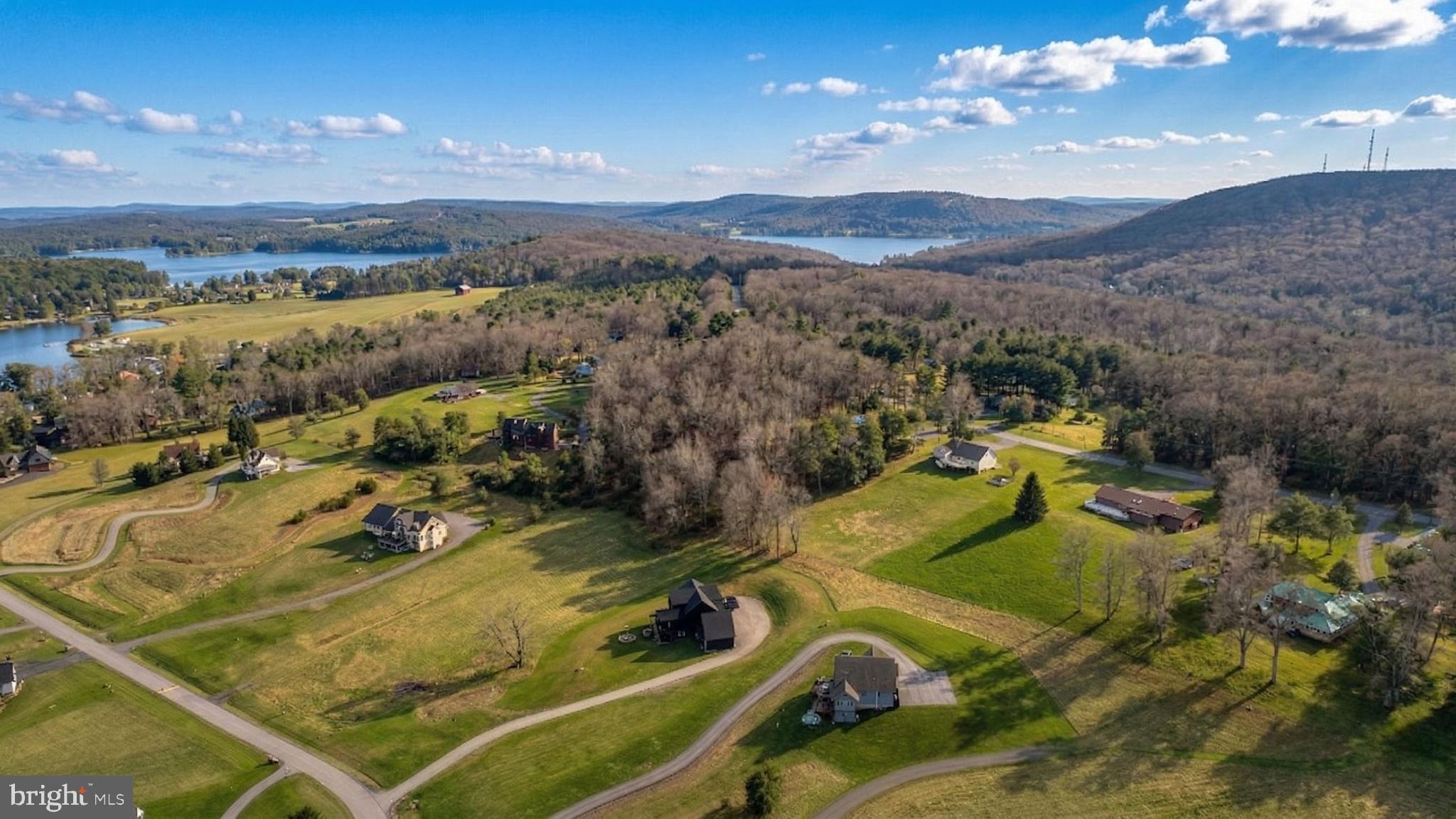 304 WATERFRONT GREENS DRIVE