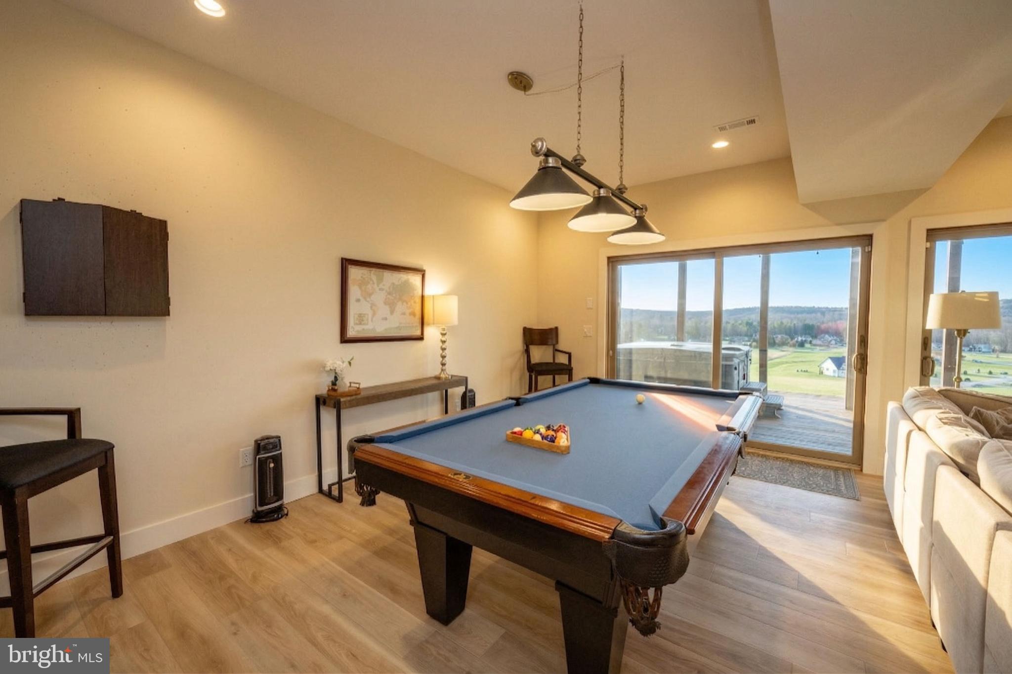 304 WATERFRONT GREENS DRIVE