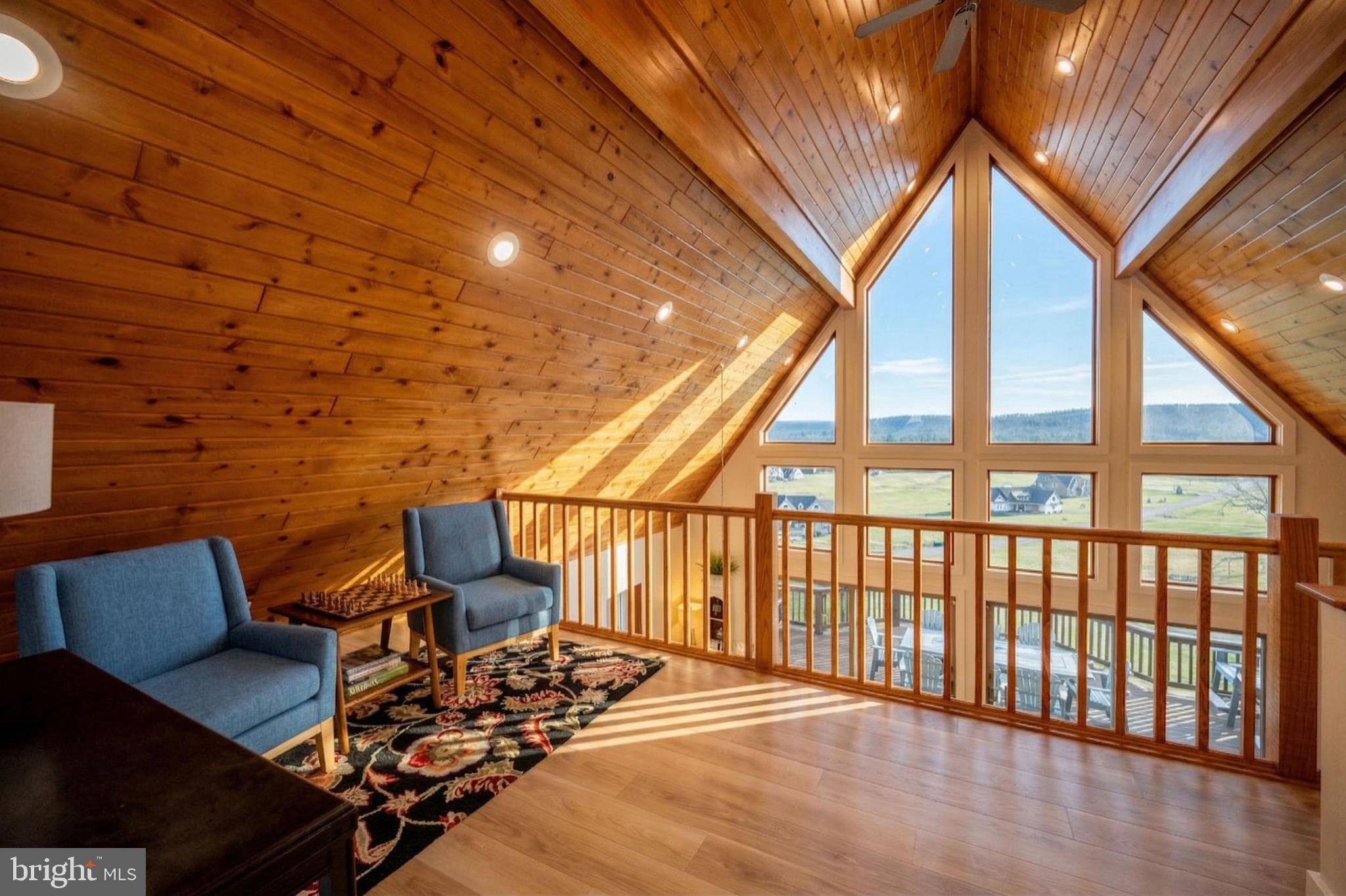 304 WATERFRONT GREENS DRIVE