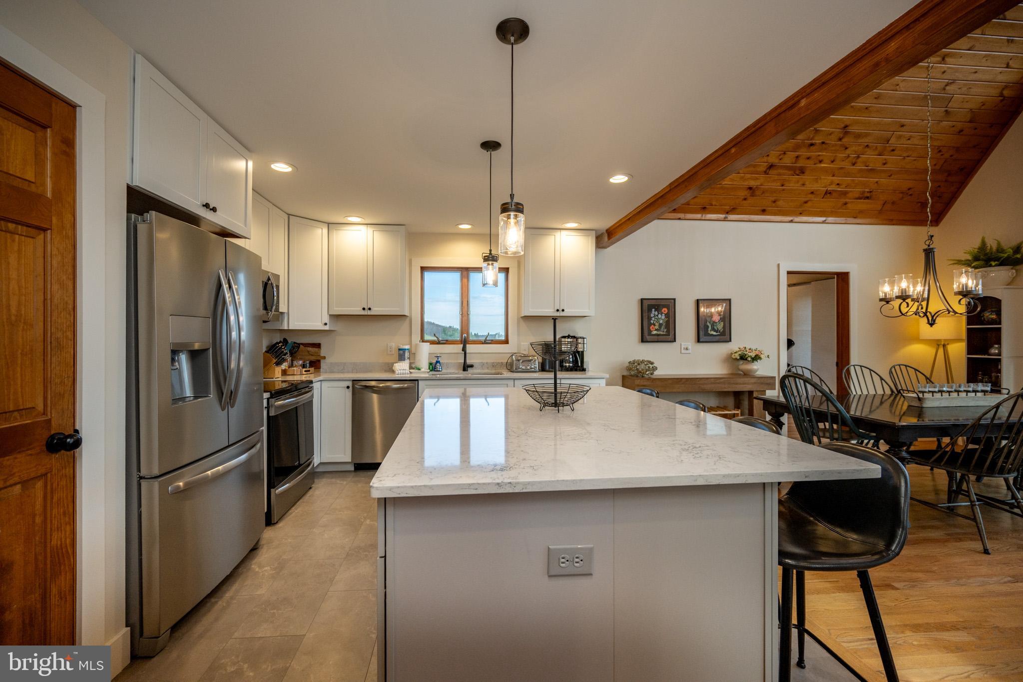 304 WATERFRONT GREENS DRIVE