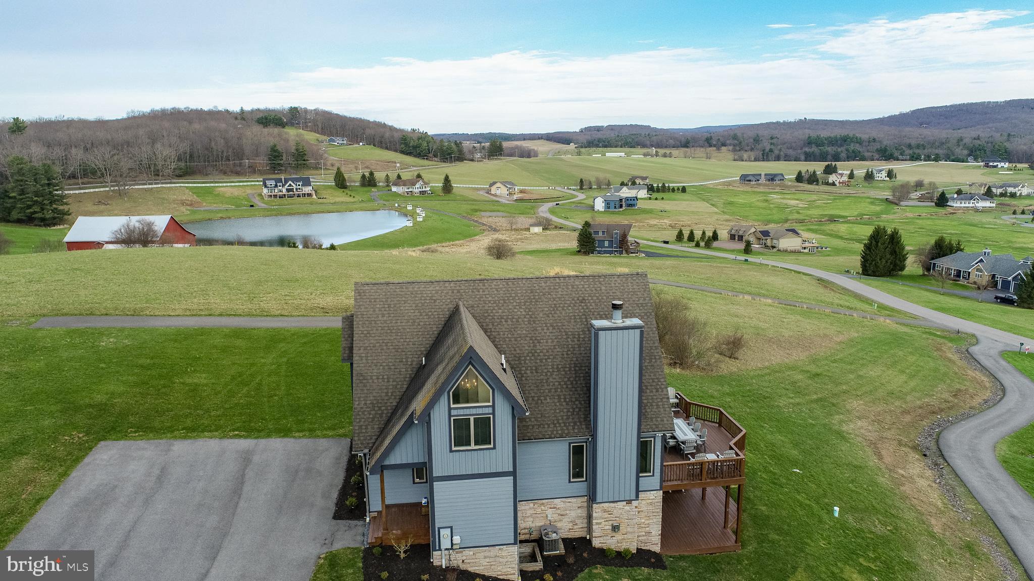 304 WATERFRONT GREENS DRIVE