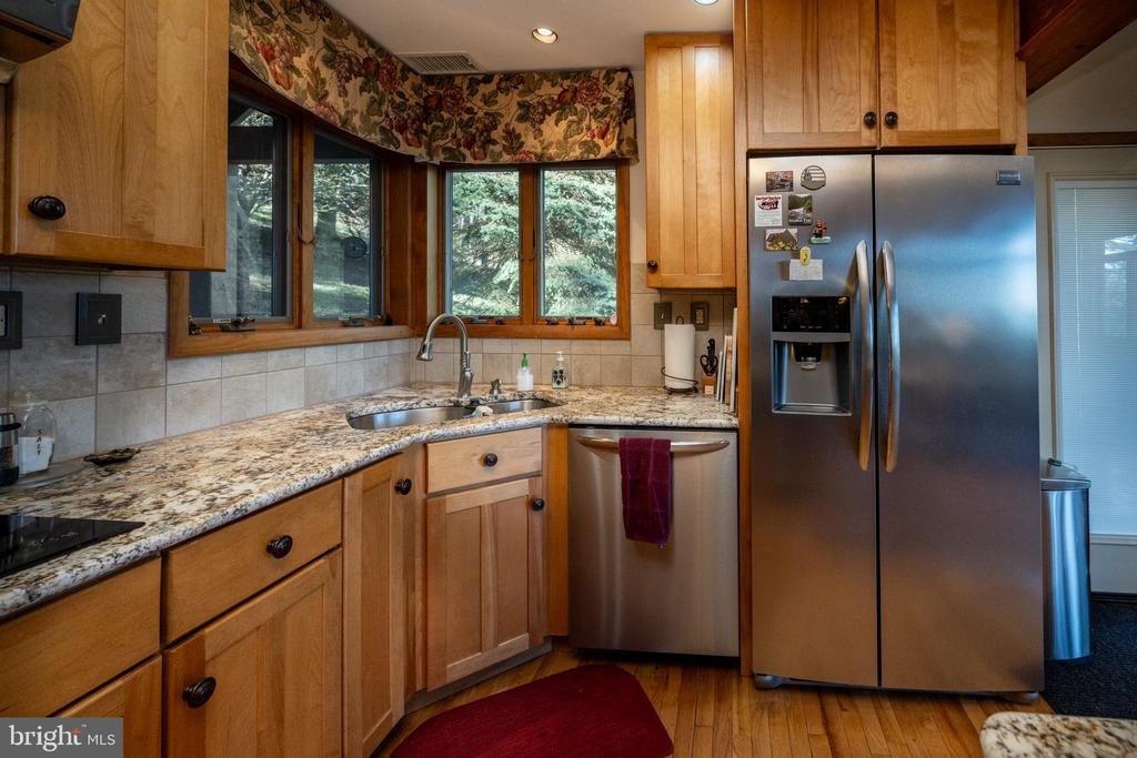 59 GLENVIEW ROAD