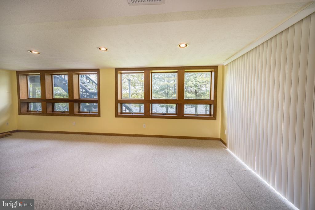 62 DUCK COVE ROAD