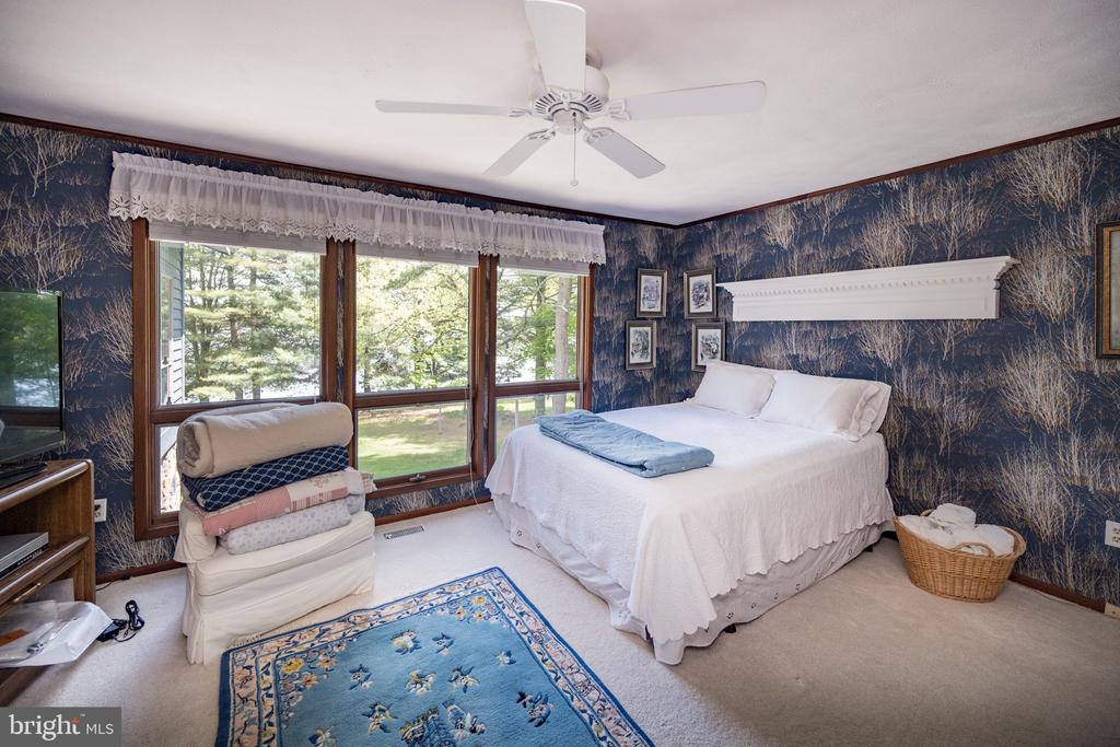 62 DUCK COVE ROAD