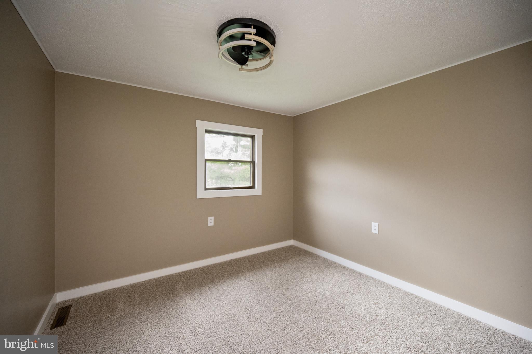 2571 SHADY DELL ROAD