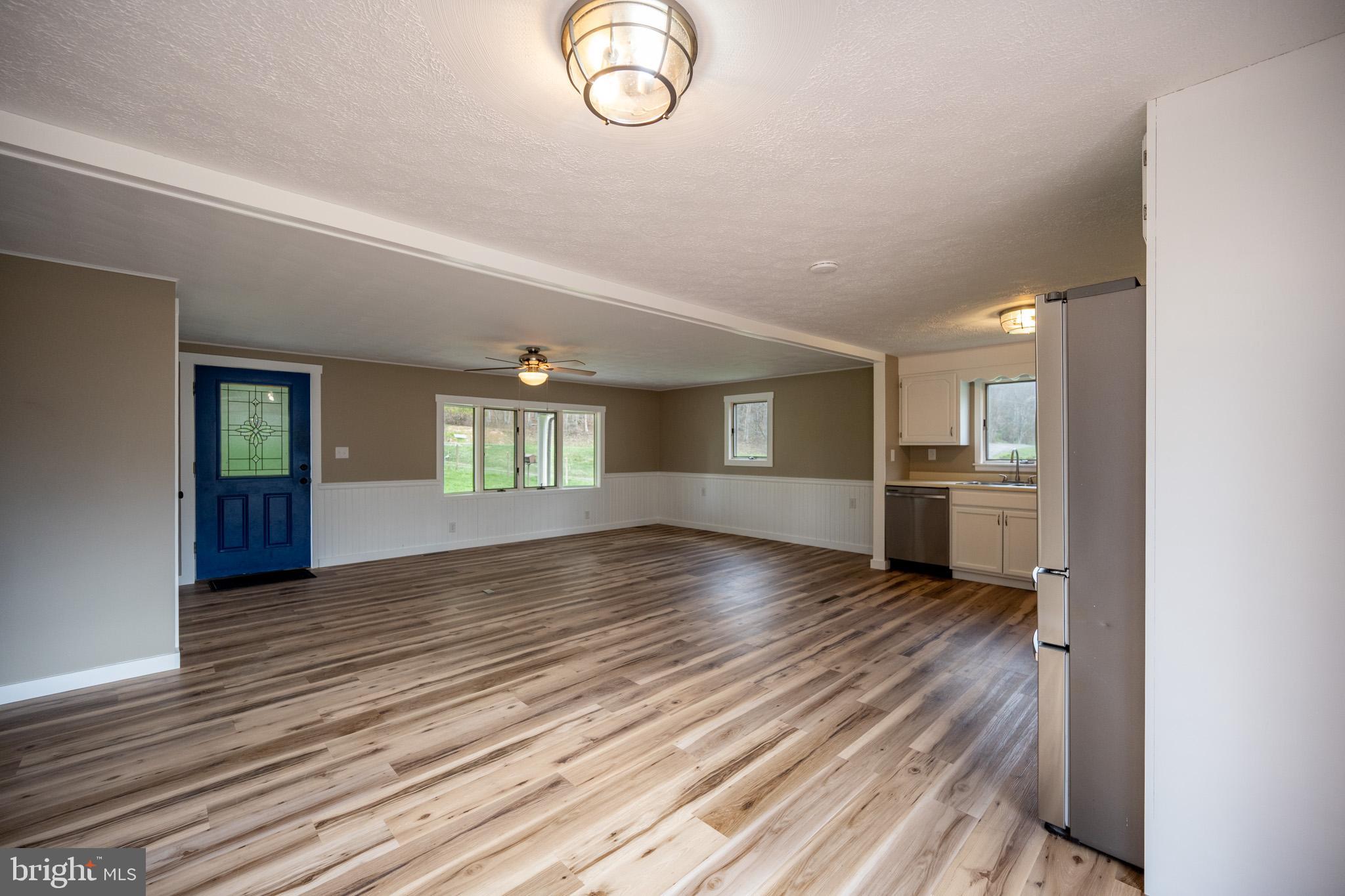 2571 SHADY DELL ROAD