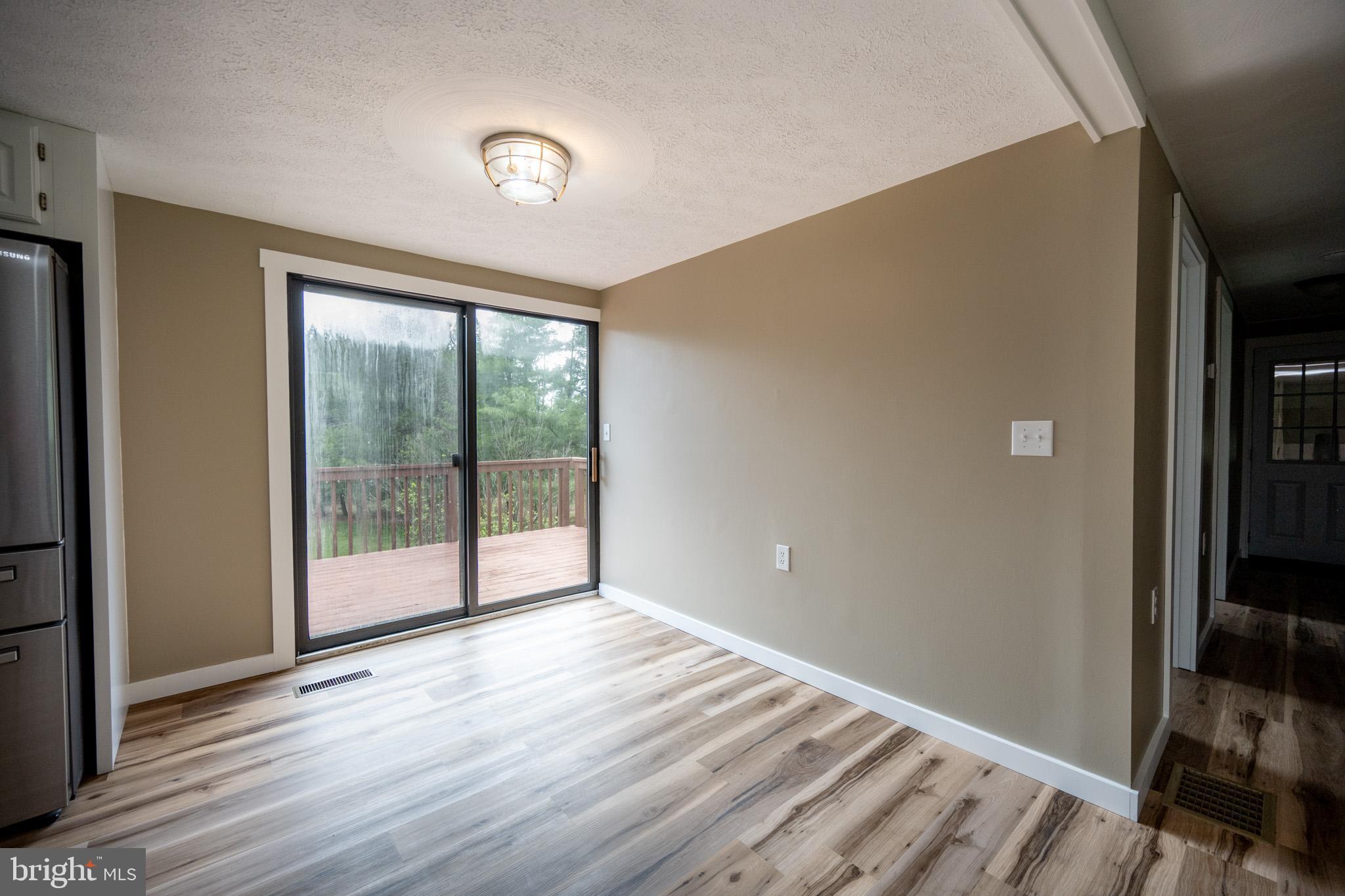 2571 SHADY DELL ROAD