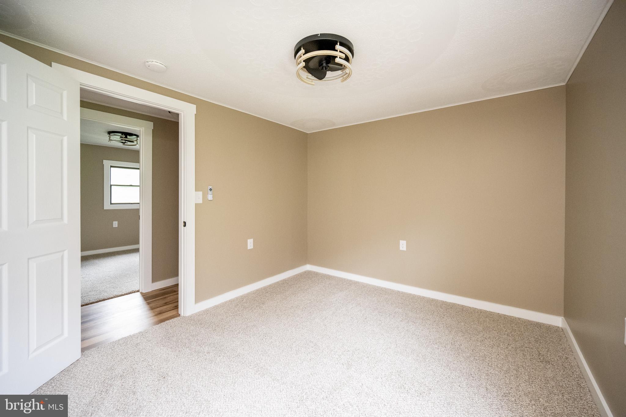 2571 SHADY DELL ROAD