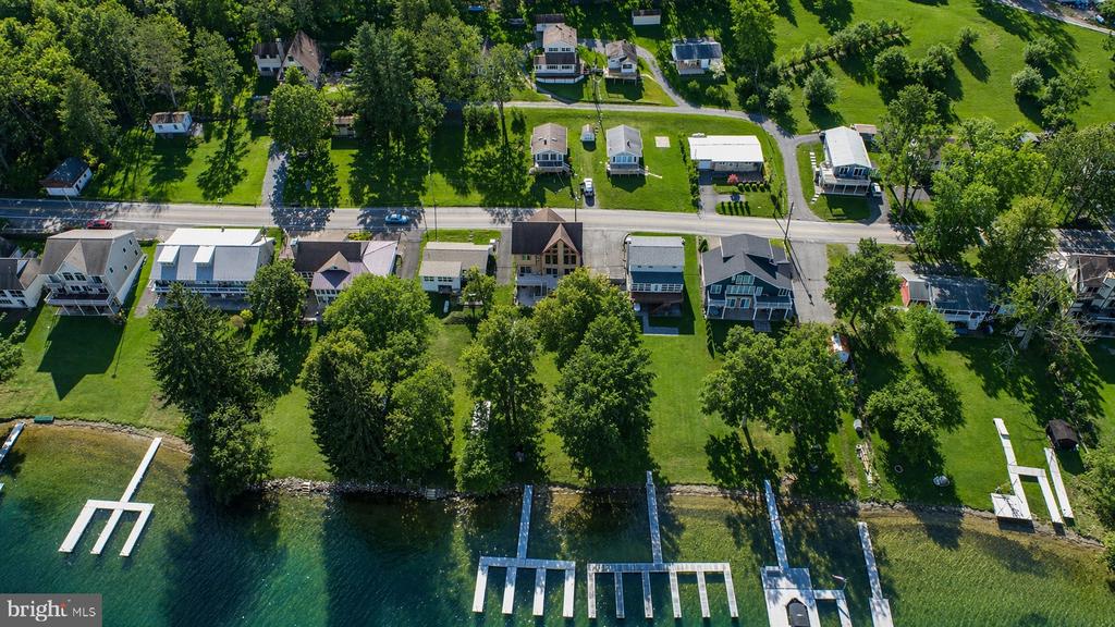 682 MARSH HILL ROAD