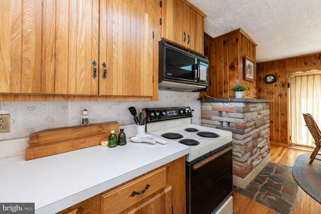682 MARSH HILL ROAD