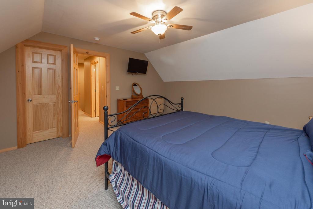 132 FANTASY LANE