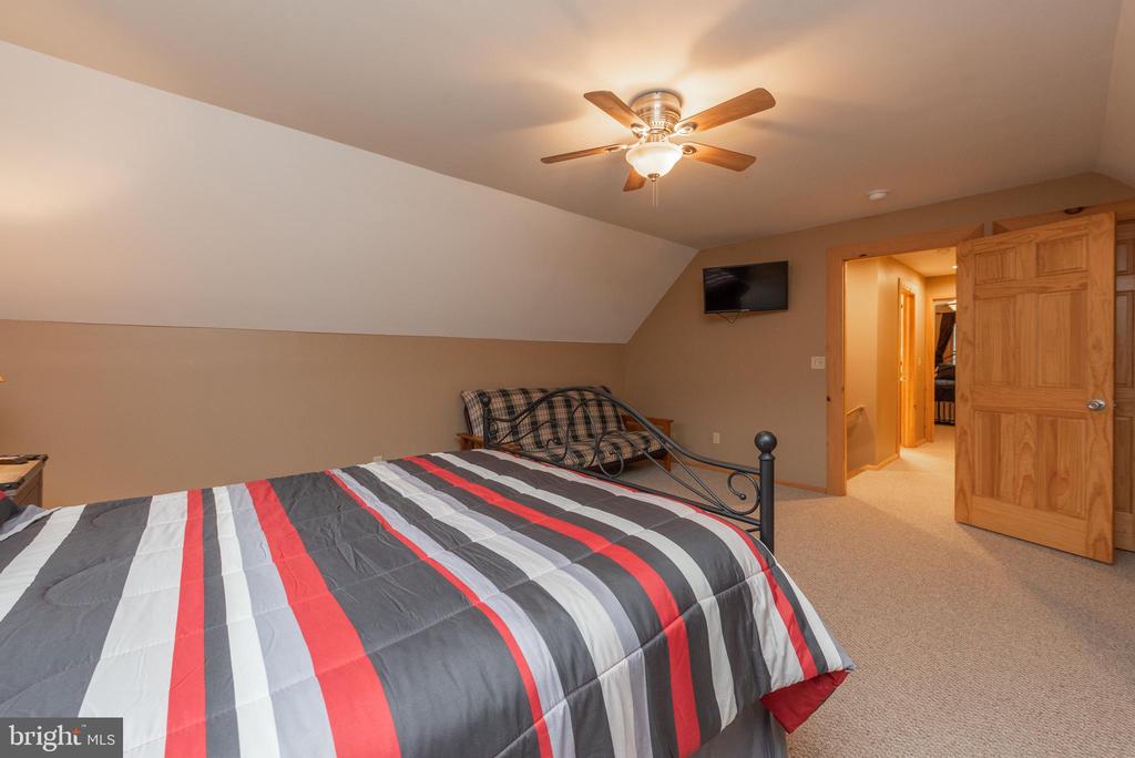 132 FANTASY LANE