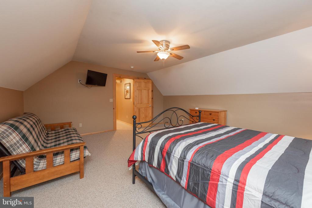 132 FANTASY LANE