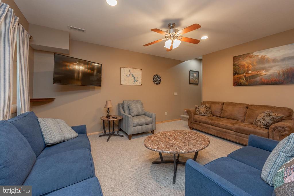 132 FANTASY LANE
