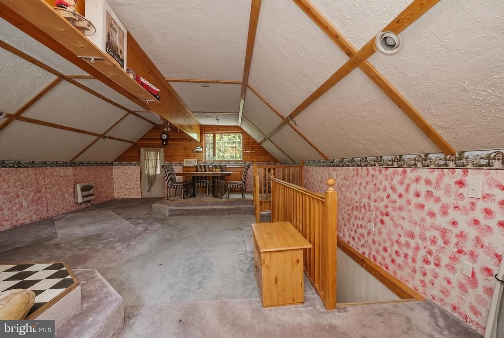 1099 TABLE ROCK ROAD