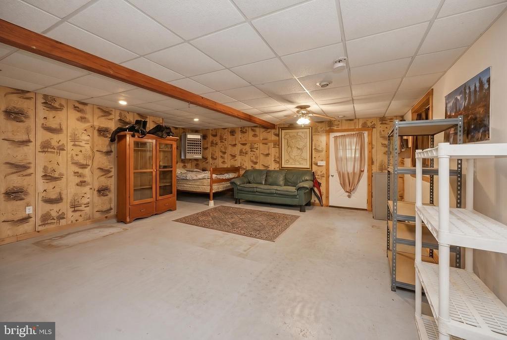 1099 TABLE ROCK ROAD