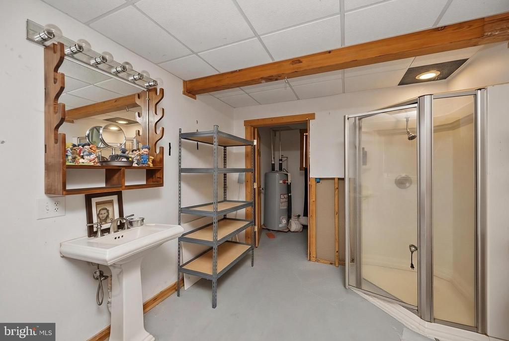 1099 TABLE ROCK ROAD