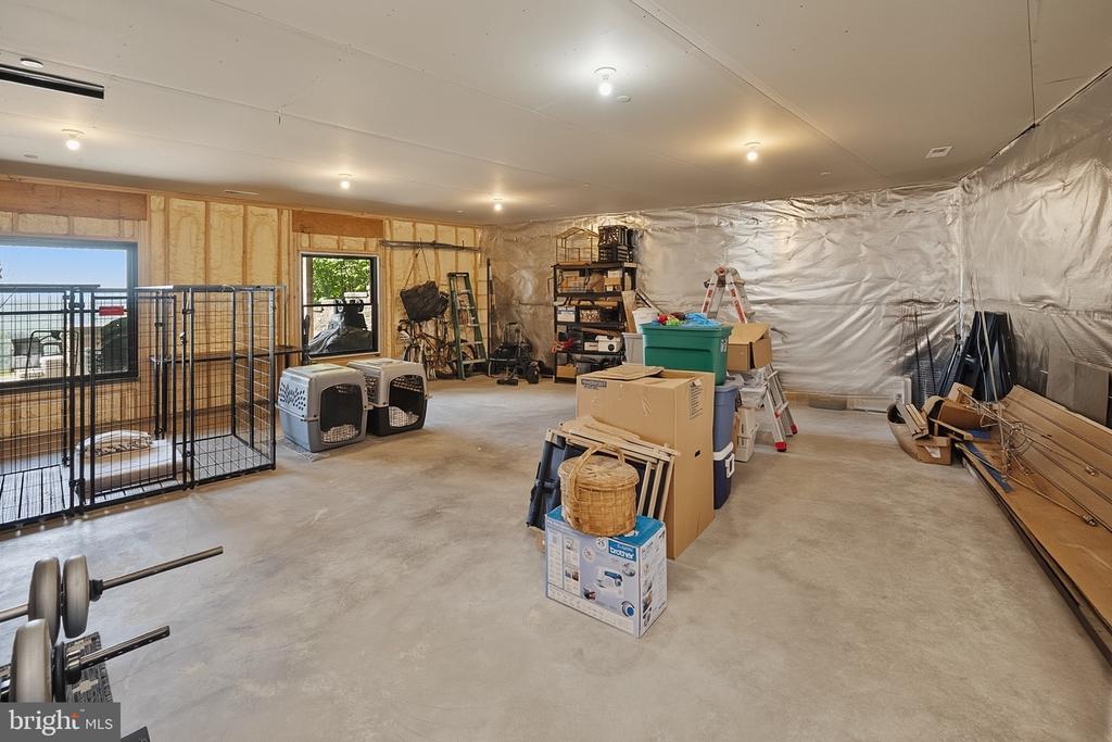 211 HIGH POINT RIDGE ROAD