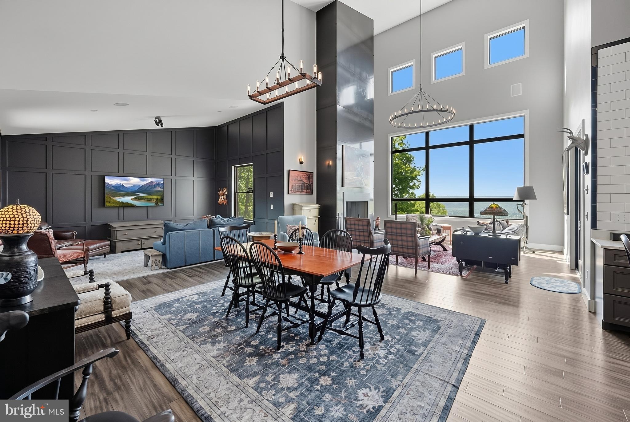 211 HIGH POINT RIDGE ROAD