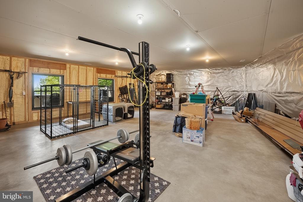 211 HIGH POINT RIDGE ROAD