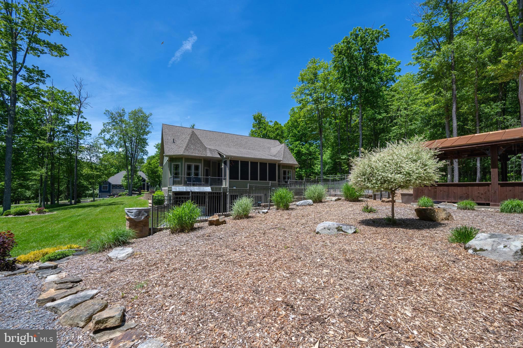 60 JOANS LANE