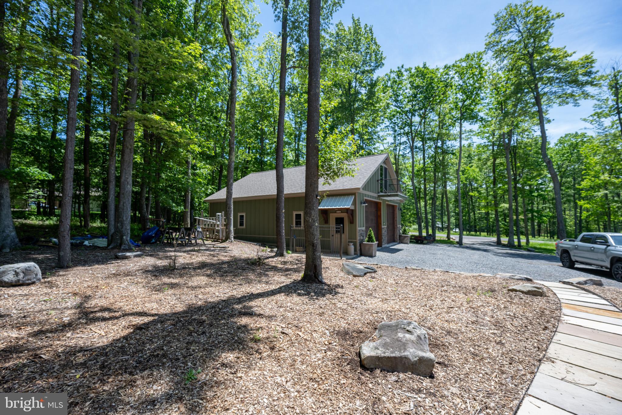 60 JOANS LANE