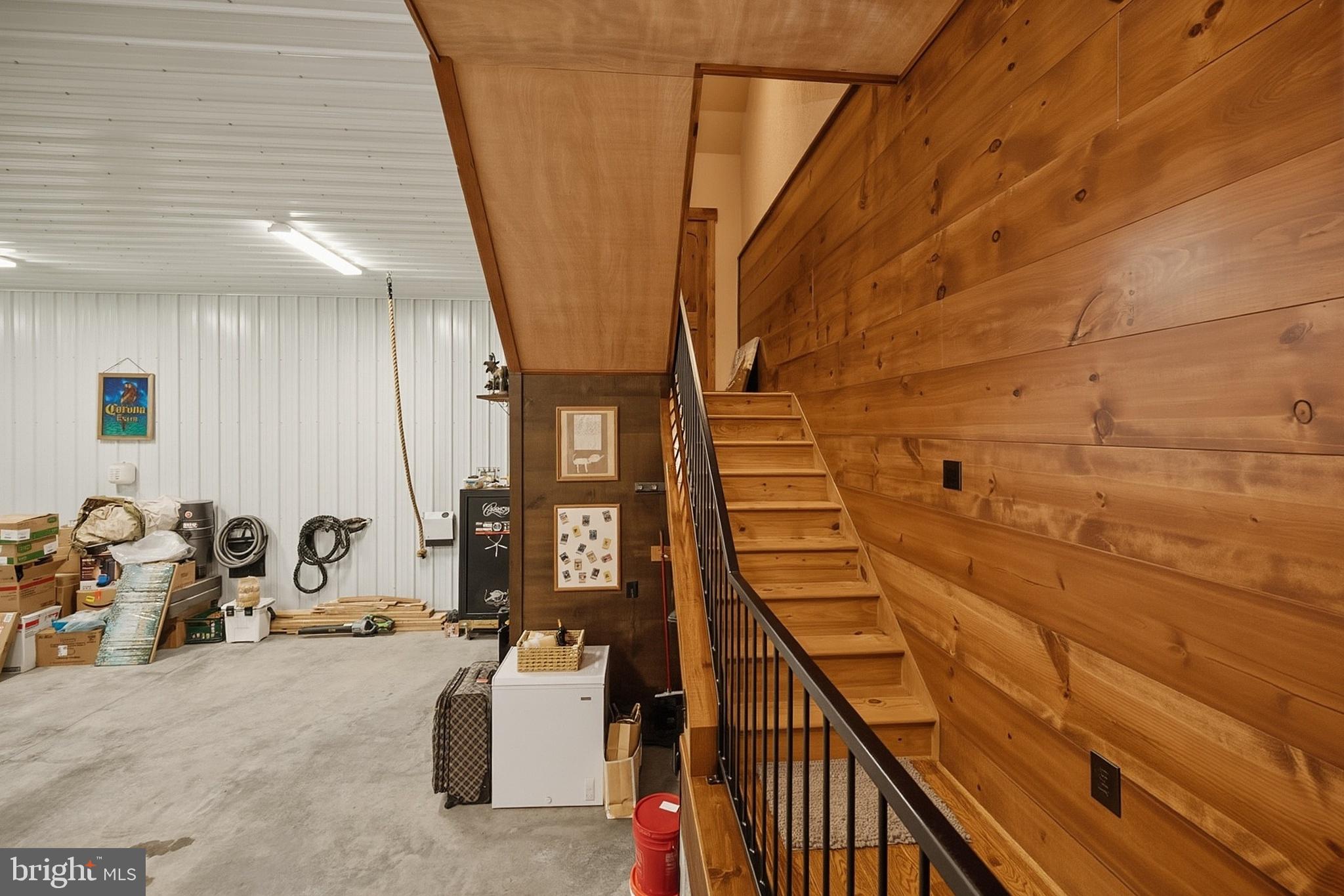 60 JOANS LANE