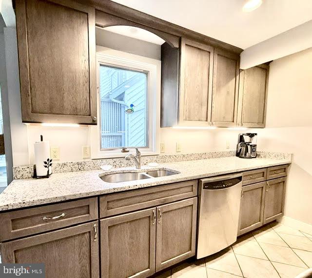 12 ARROWHEAD LANE Unit: 12