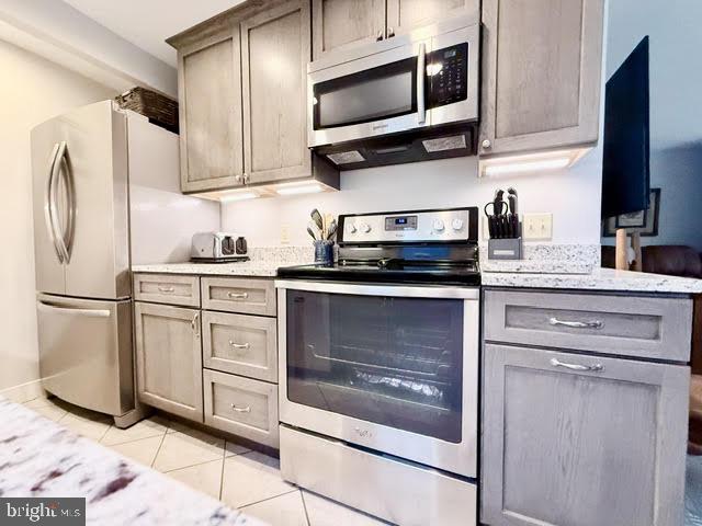 12 ARROWHEAD LANE Unit: 12