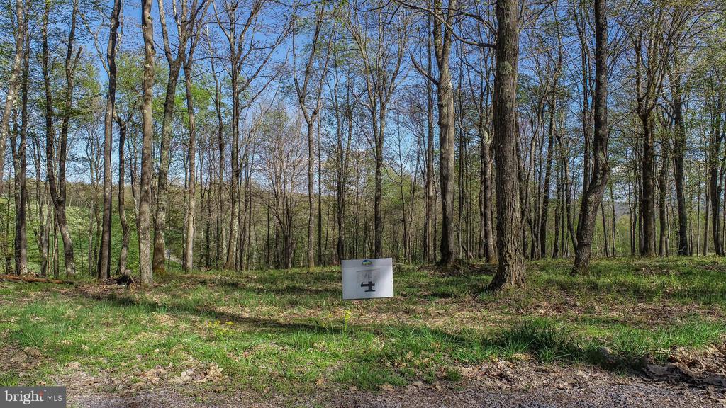 Lot 4 LODESTONE WAY