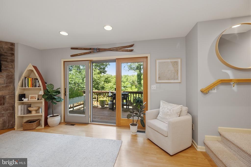 256 JEFFREY LANE Unit: 28