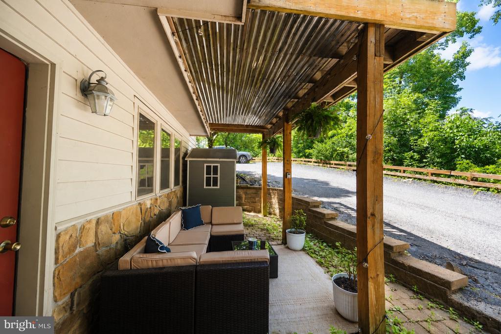 256 JEFFREY LANE Unit: 28