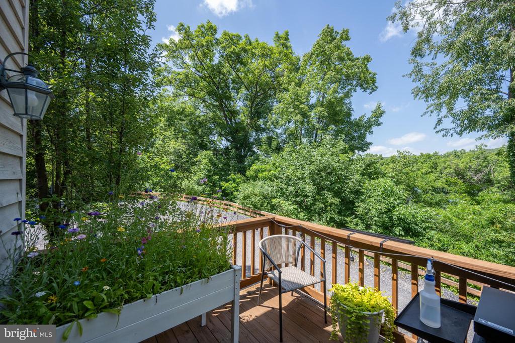 256 JEFFREY LANE Unit: 28