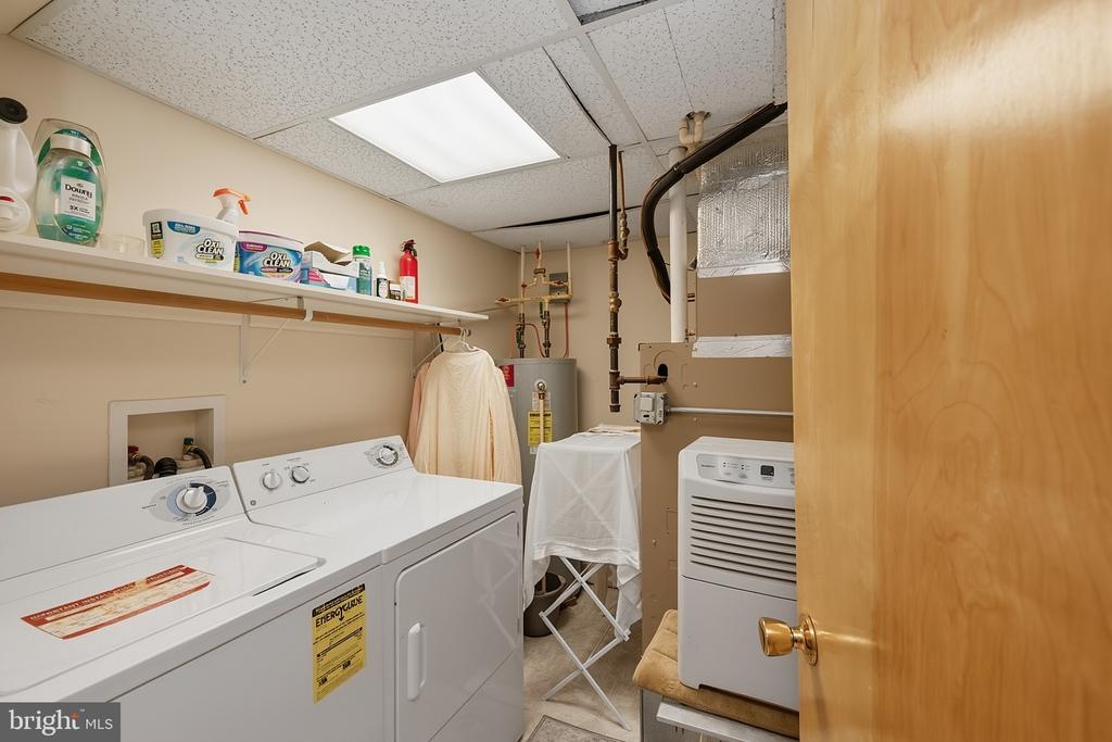 256 JEFFREY LANE Unit: 28
