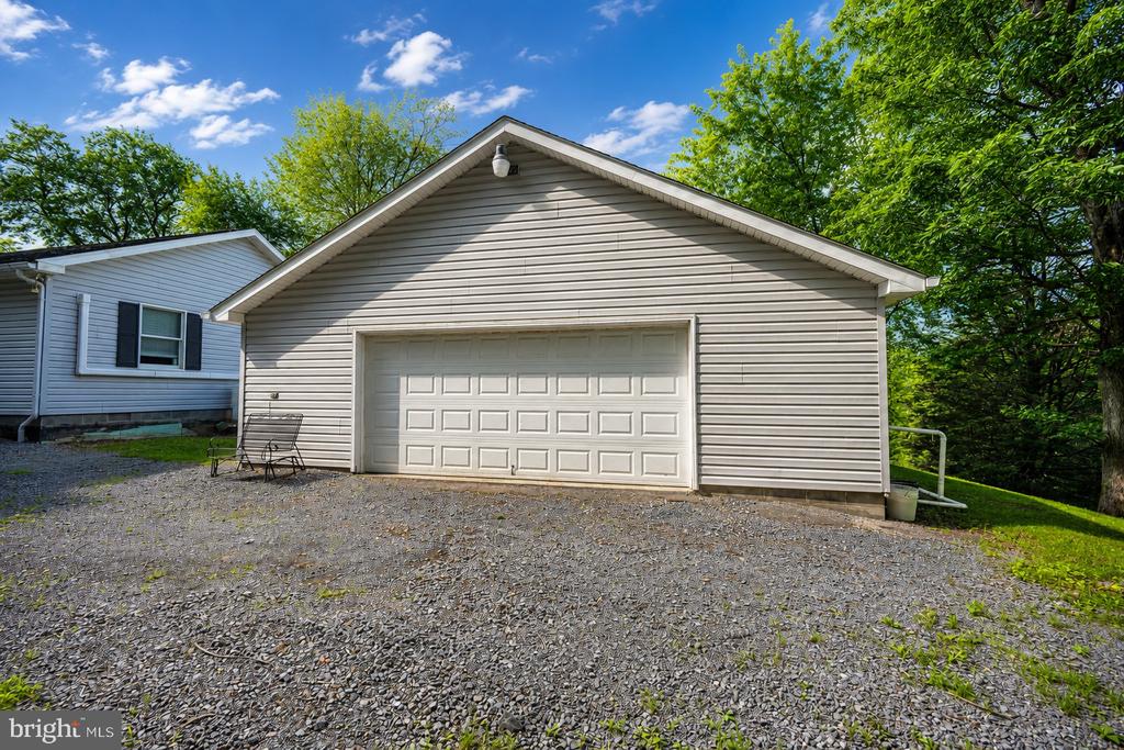 680 MARLIN SAVAGE ROAD