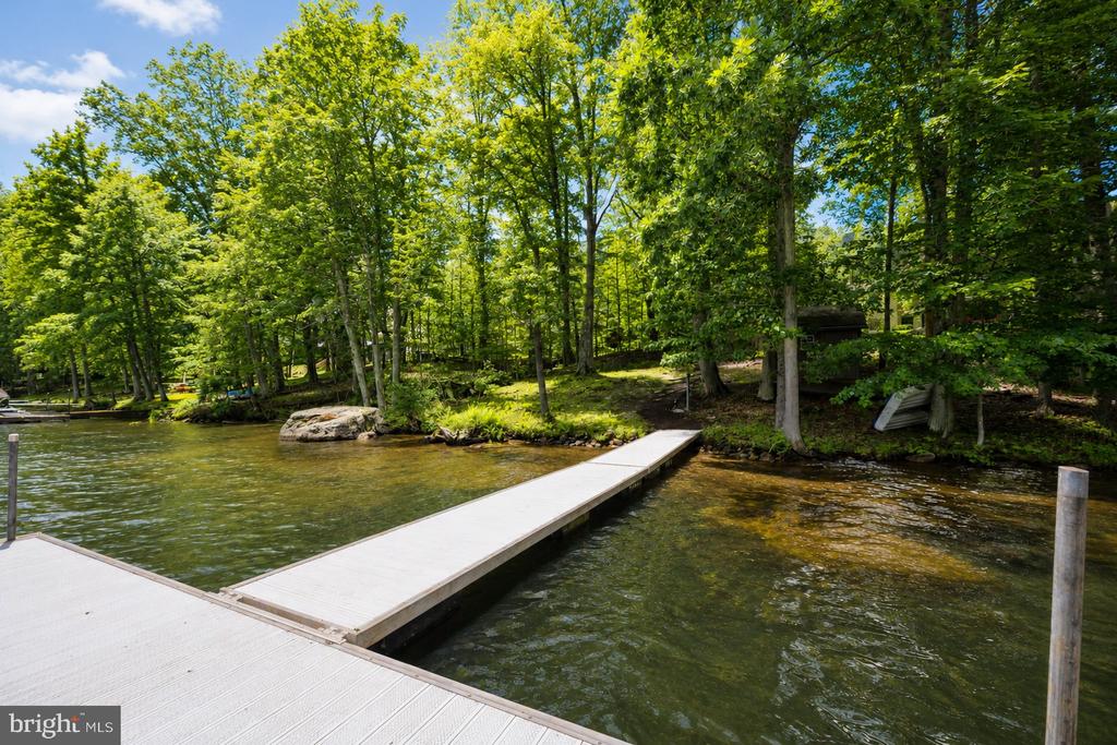 86 SHINGLE CAMP TERRACE