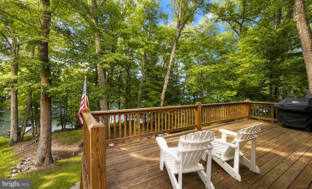 86 SHINGLE CAMP TERRACE