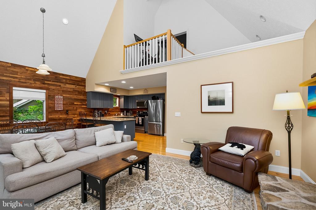 86 SHINGLE CAMP TERRACE