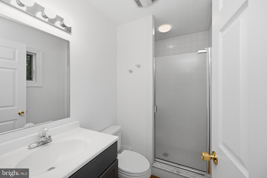 86 SHINGLE CAMP TERRACE