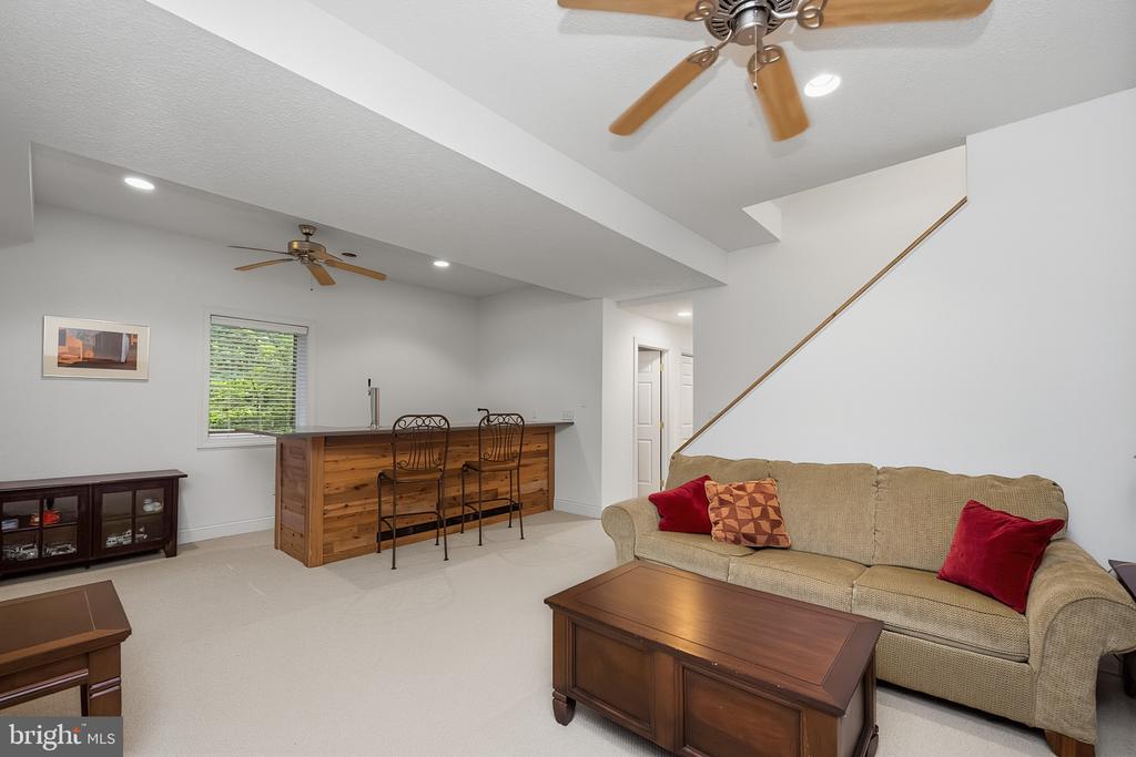 86 SHINGLE CAMP TERRACE