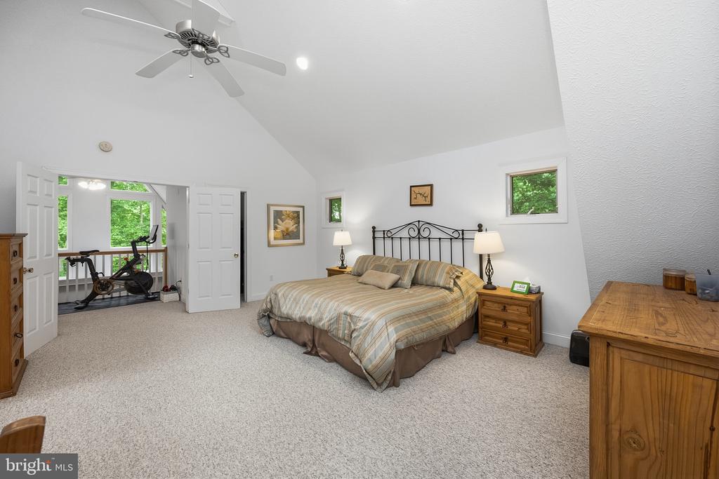 86 SHINGLE CAMP TERRACE