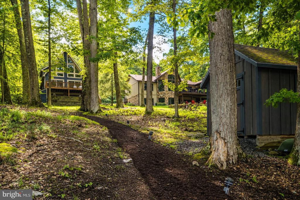 86 SHINGLE CAMP TERRACE