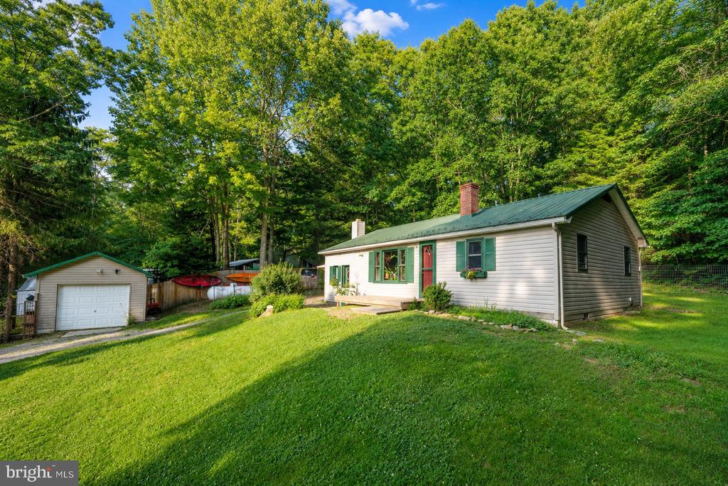 22 SHADY HILL DRIVE