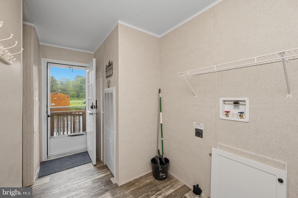 635 DENNETT ROAD