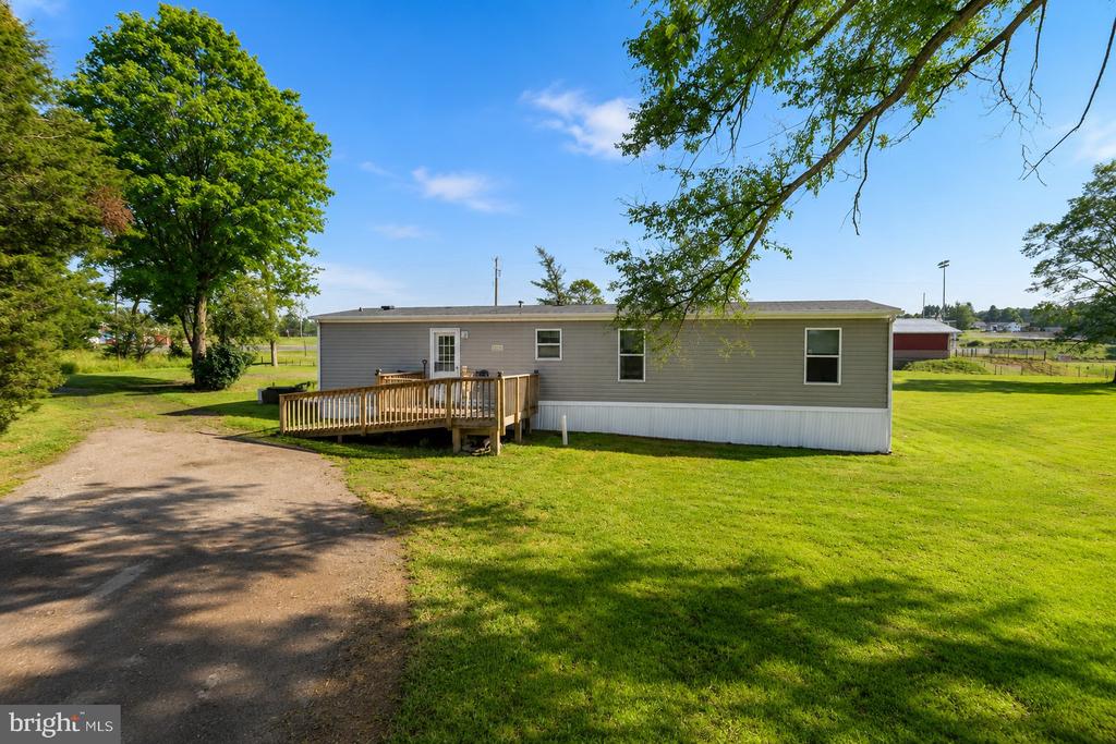 635 DENNETT ROAD