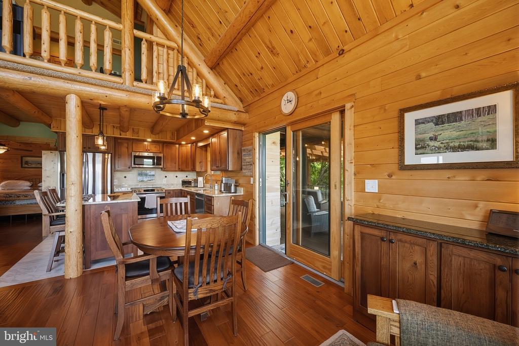273 DAYLILY LANE