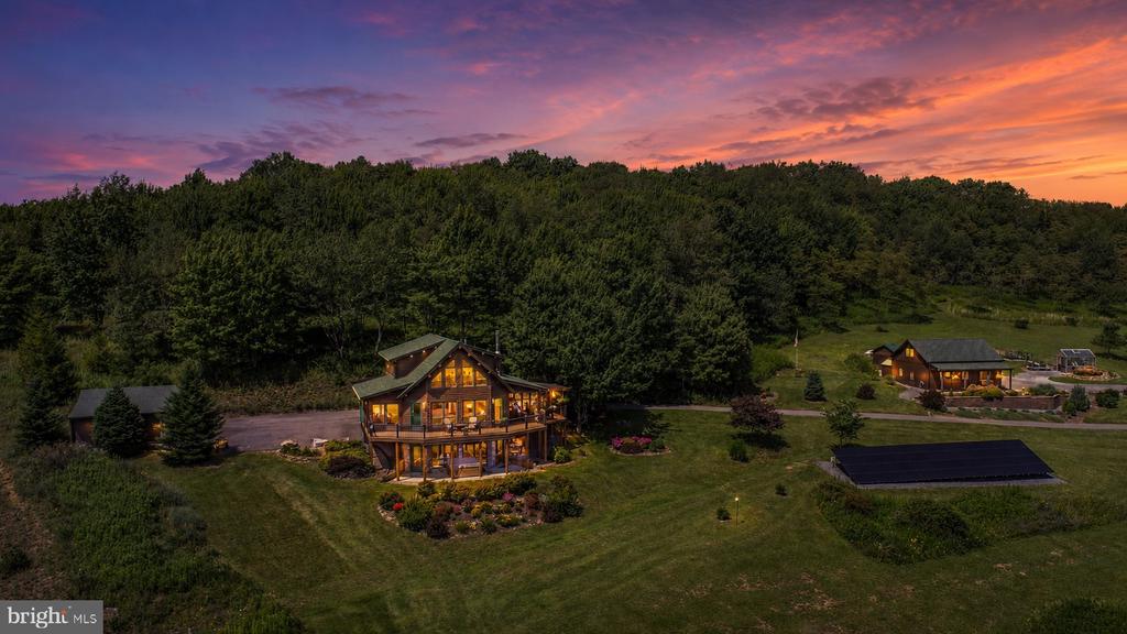 273 DAYLILY LANE